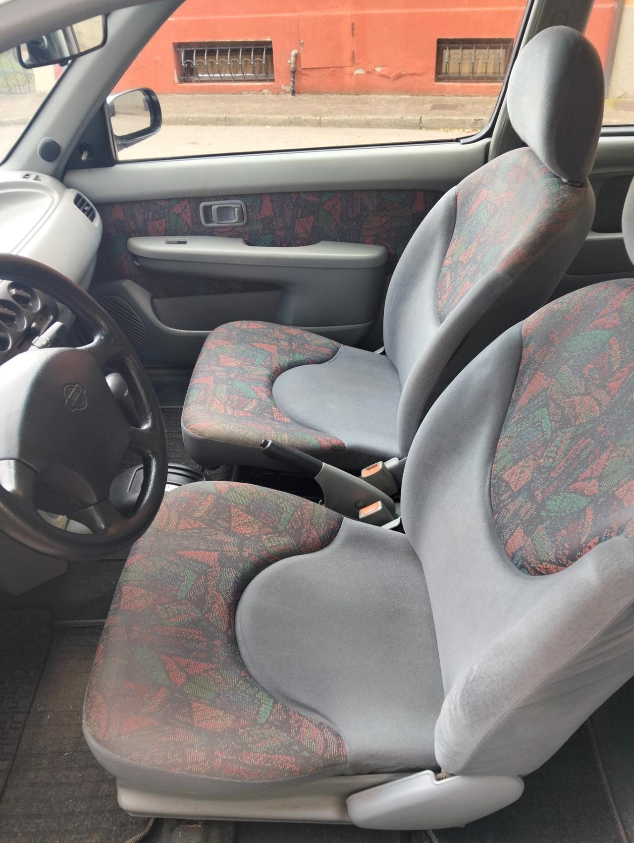 Nissan Micra Automatica