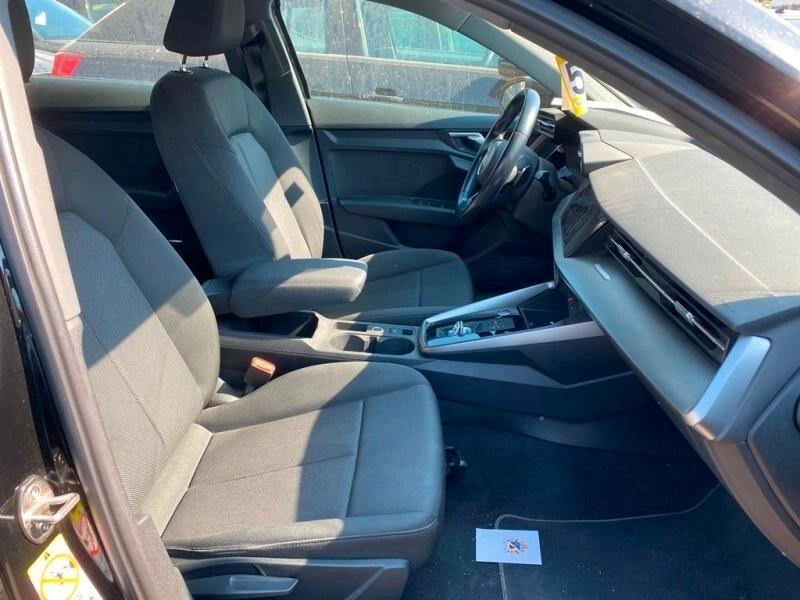 Audi A3 SPB 30 TDI Business Advanced