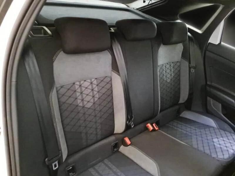 Volkswagen Taigo Taigo 1.0 TSI 110 CV DSG R-Line