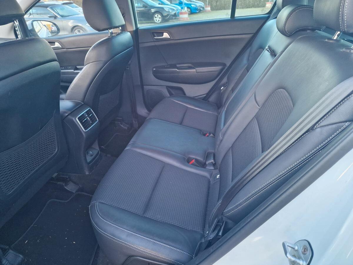 KIA SPORTAGE 1.7 CRDI 115 CV. CLASS NAVI+CERCHI+RETROCAMERA