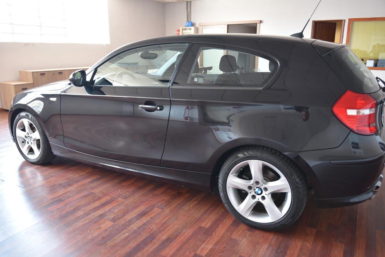 Bmw 116 116i cat 3 porte.It