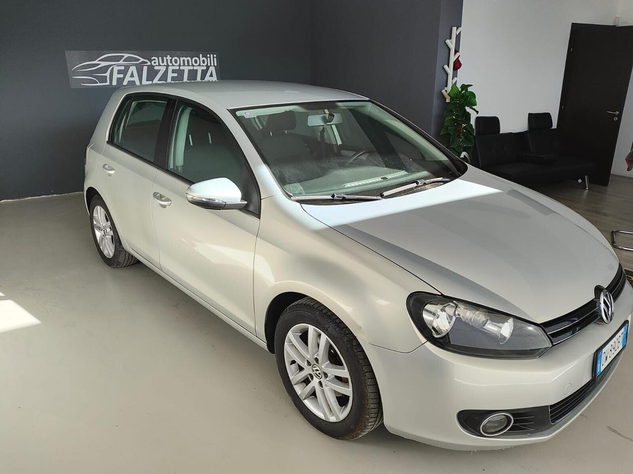 Volkswagen Golf 2.0 TDI DPF 5p. Highline permuto