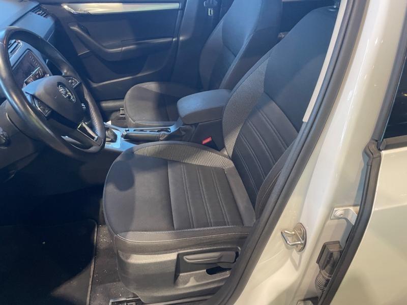 Octavia 2.0 TDI SCR 150 CV DSG Wagon Ambition
