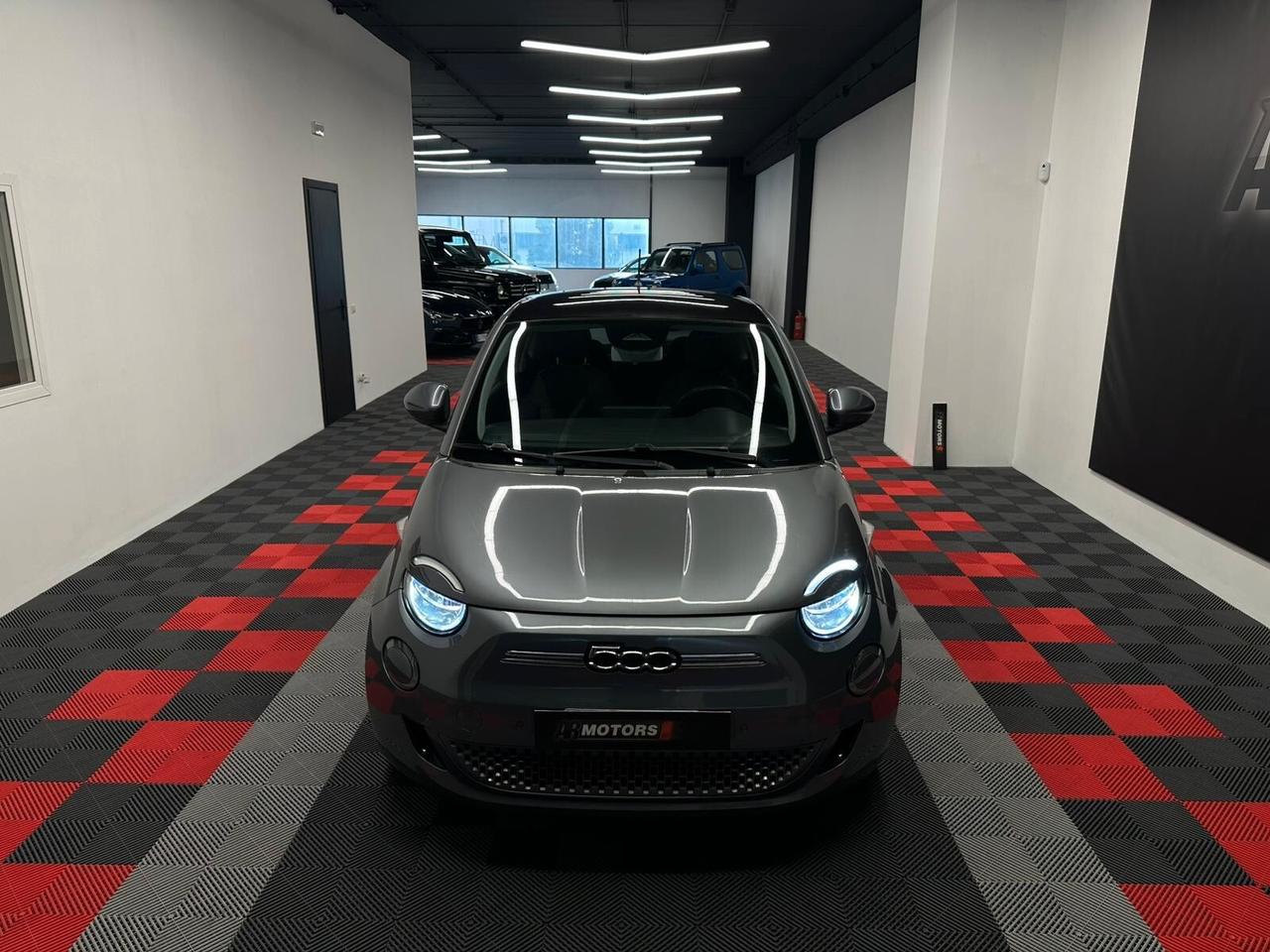 Fiat 500 500e Berlina 42 kWh Icon