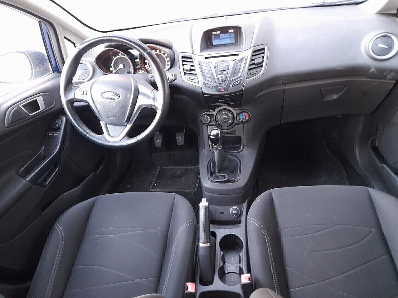 Ford Fiesta 1.5 TDCi 75CV 5 porte Titanium