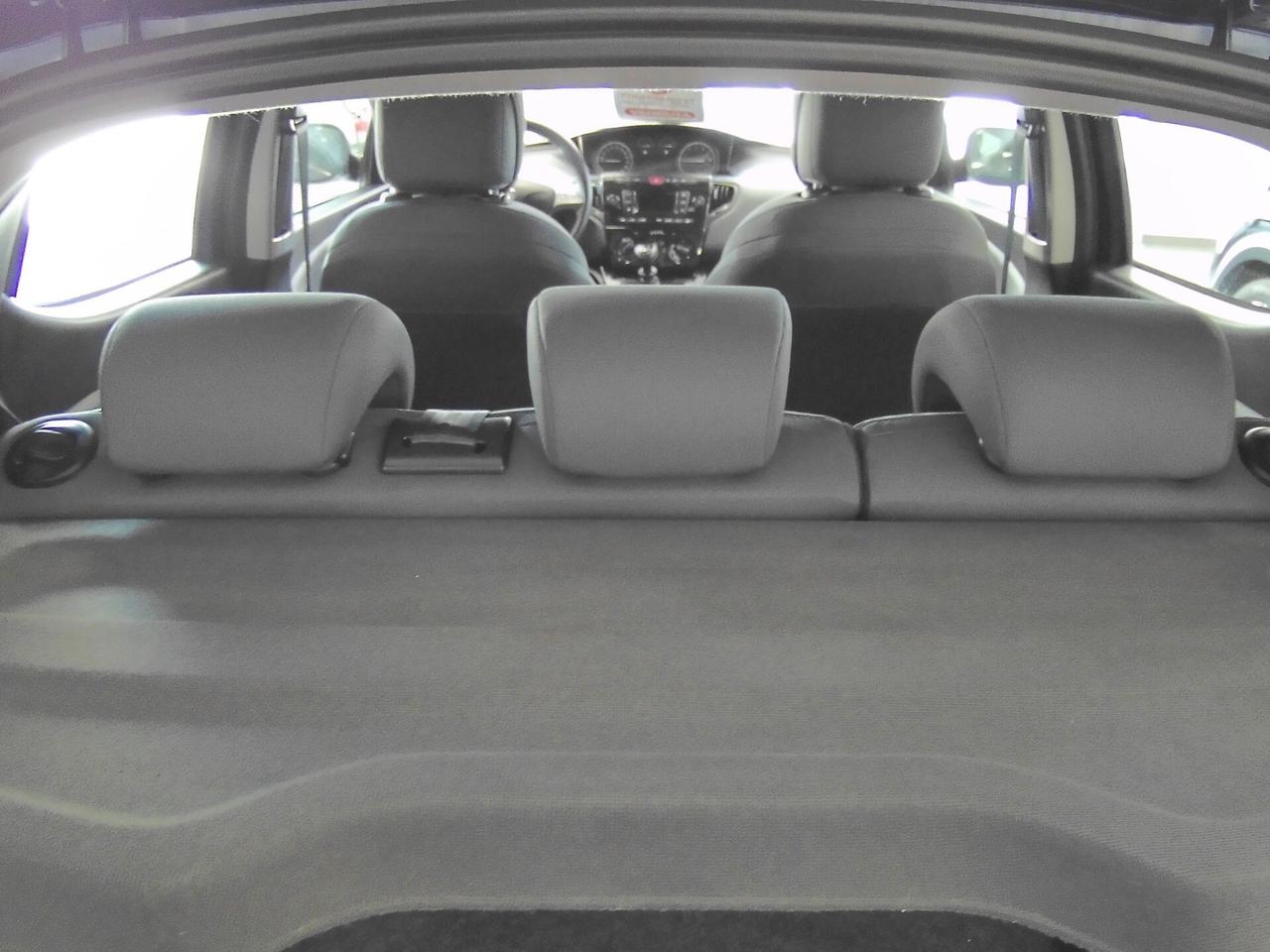 Lancia Ypsilon 1.0 FireFly 5 porte S&S BENZINA 2022 Silver