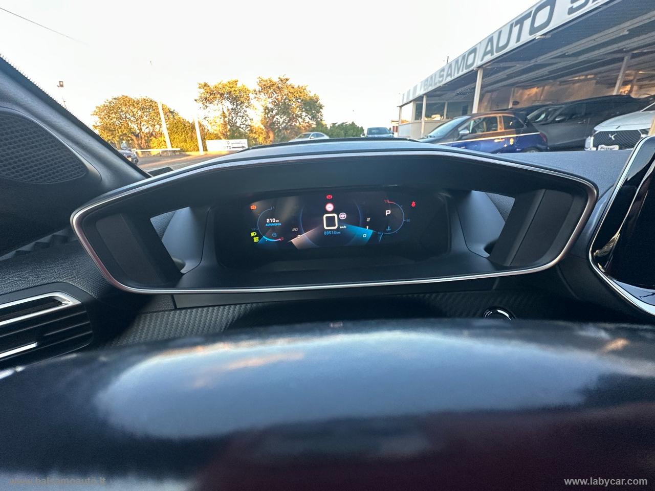 PEUGEOT 208 GT Line PANORAMA