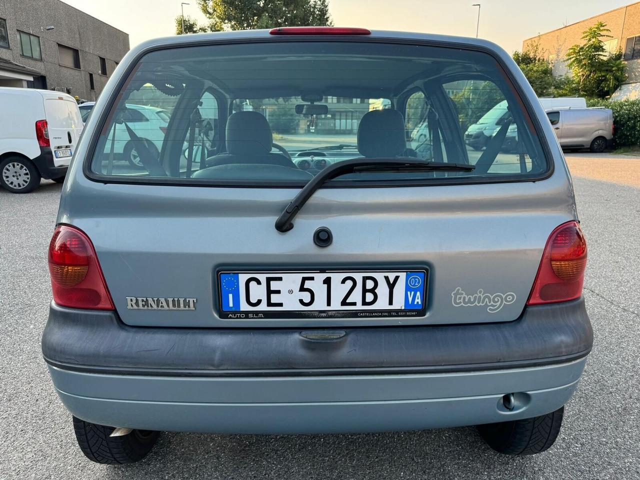 Renault Twingo 1.2i benzina neopatentati