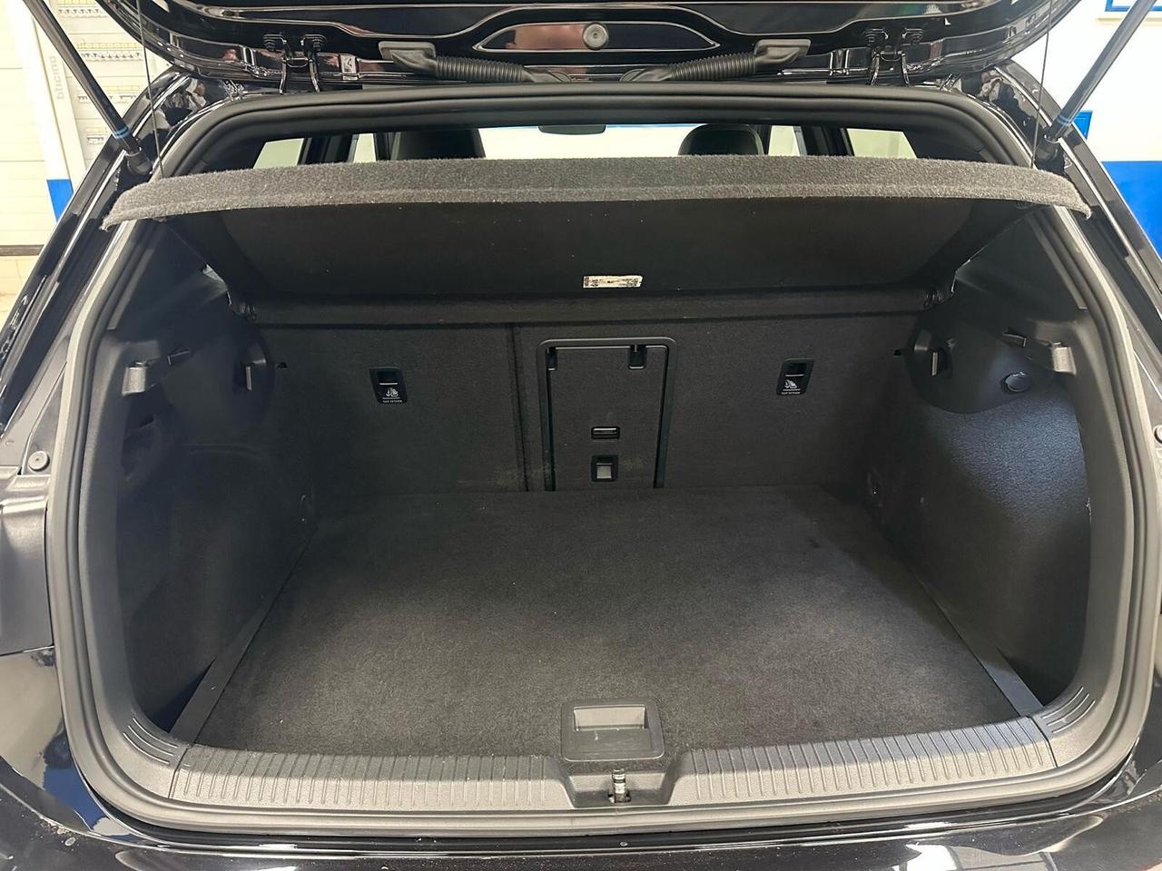 Volkswagen Golf 2.0 TDI 150 CV SCR Style