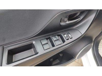 Toyota Yaris STYLE