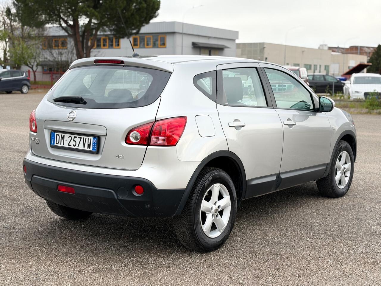 Nissan Qashqai 2.0 diesel 130.000km Tekna