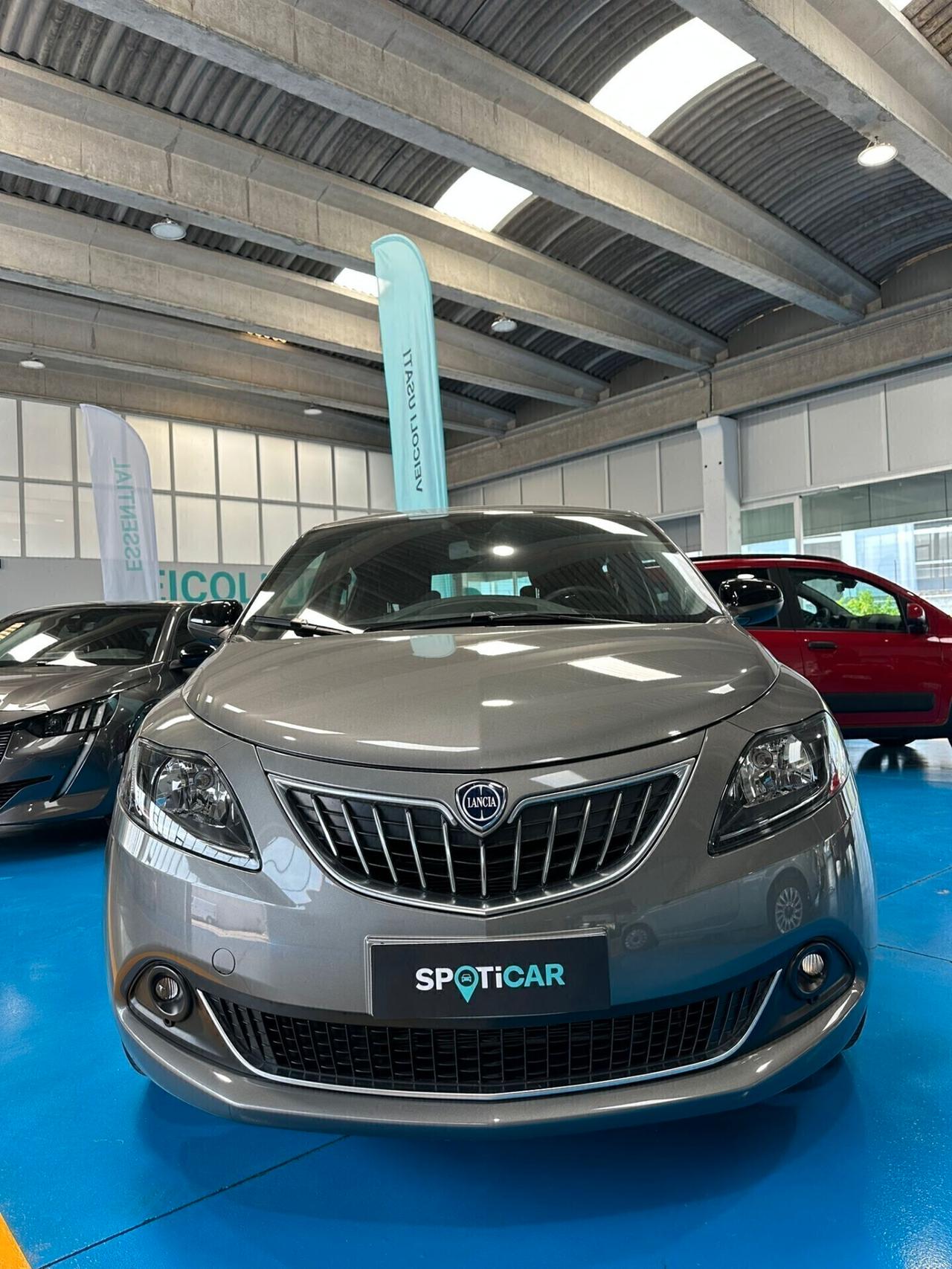 Lancia Ypsilon 1.0 2024 Hybrid Platino km aziendale
