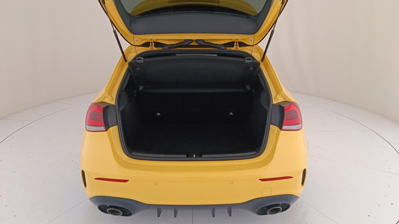 Mercedes-Benz Classe A - W177 2018 - A AMG 35 4matic auto