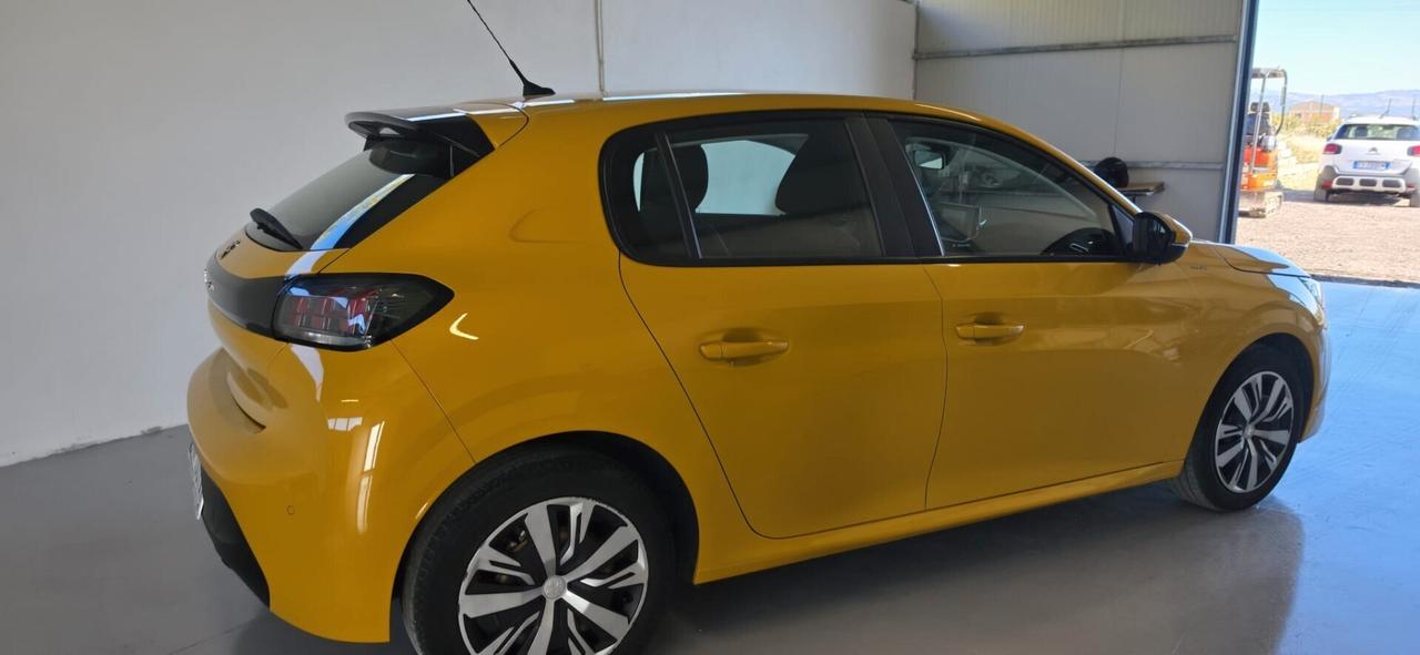 Peugeot 208 BlueHDi 100 Allure