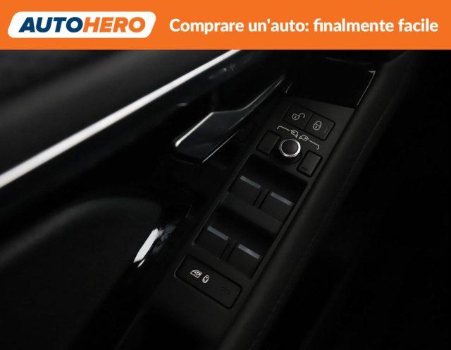 LAND ROVER Range Rover Evoque 2.0D I4-L.Flw 150 CV AWD Auto R-Dynamic S