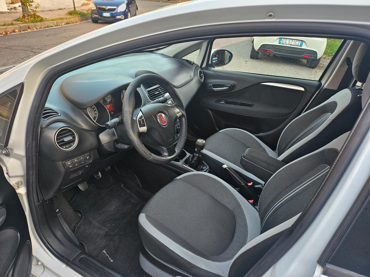 Fiat Punto 1.3 MJT II 75 CV 5 porte Lounge 2014