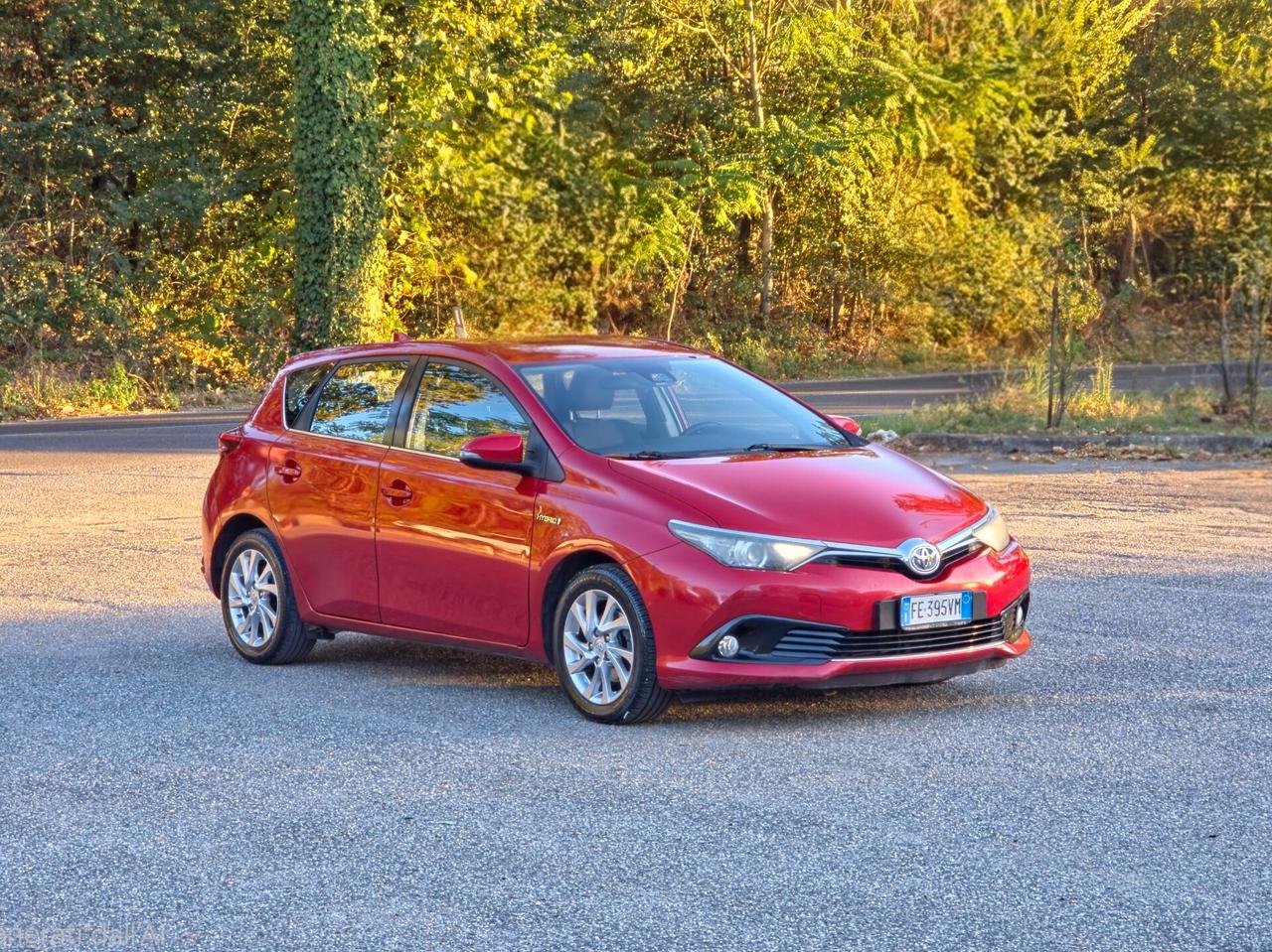 Toyota Auris 1.8 Hybrid Business Automatico E6 NEO 2016