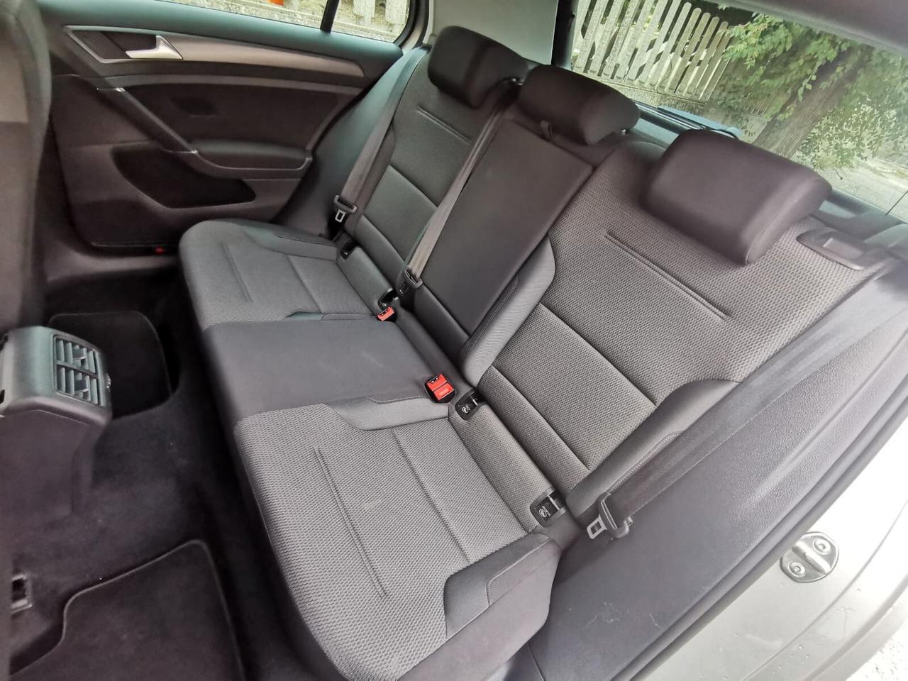 VOLKSWAGEN GOLF 7.5 1.6 TDI