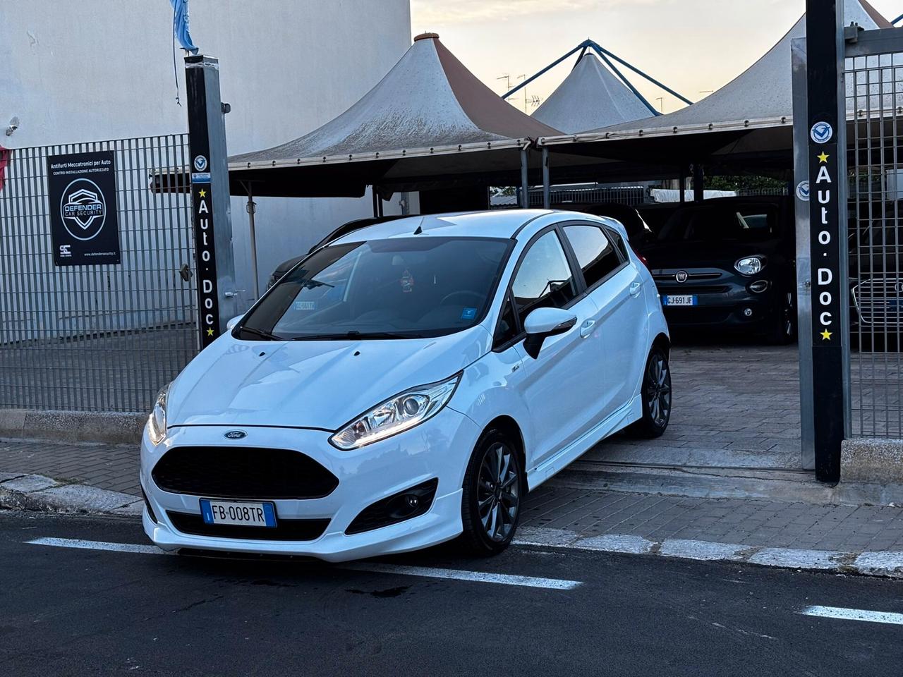 Ford Fiesta 1.5 TDCi 75CV 5p ST-Line - 2017