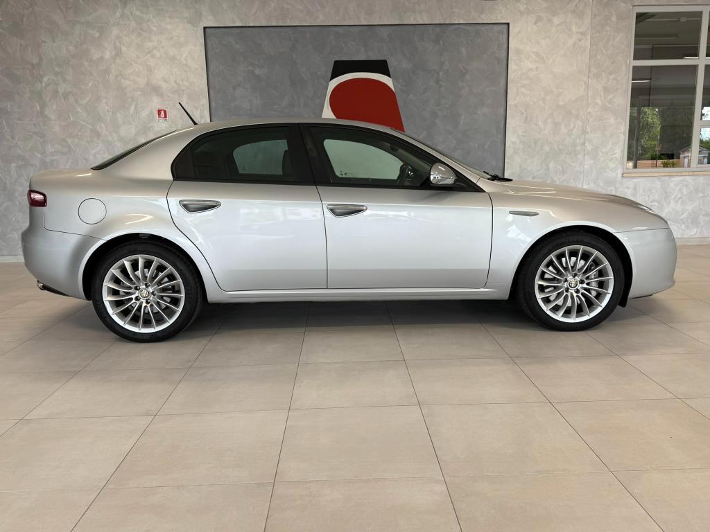 Alfa Romeo 159 Berlina 159 1750 tbi Distinctive premium pack 200cv