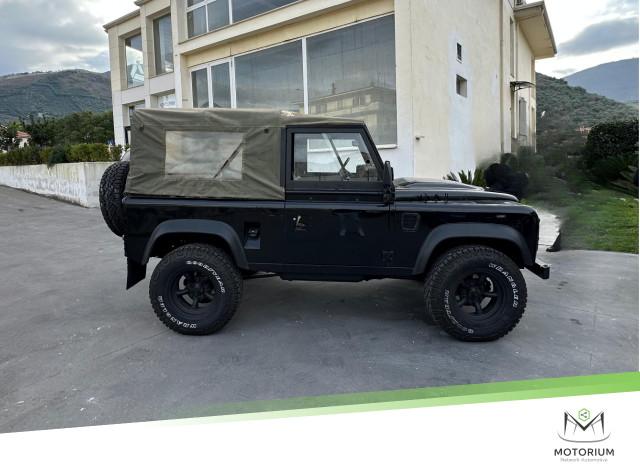 Land Rover DEFENDER SOFTTOP 90 2.5 4WD