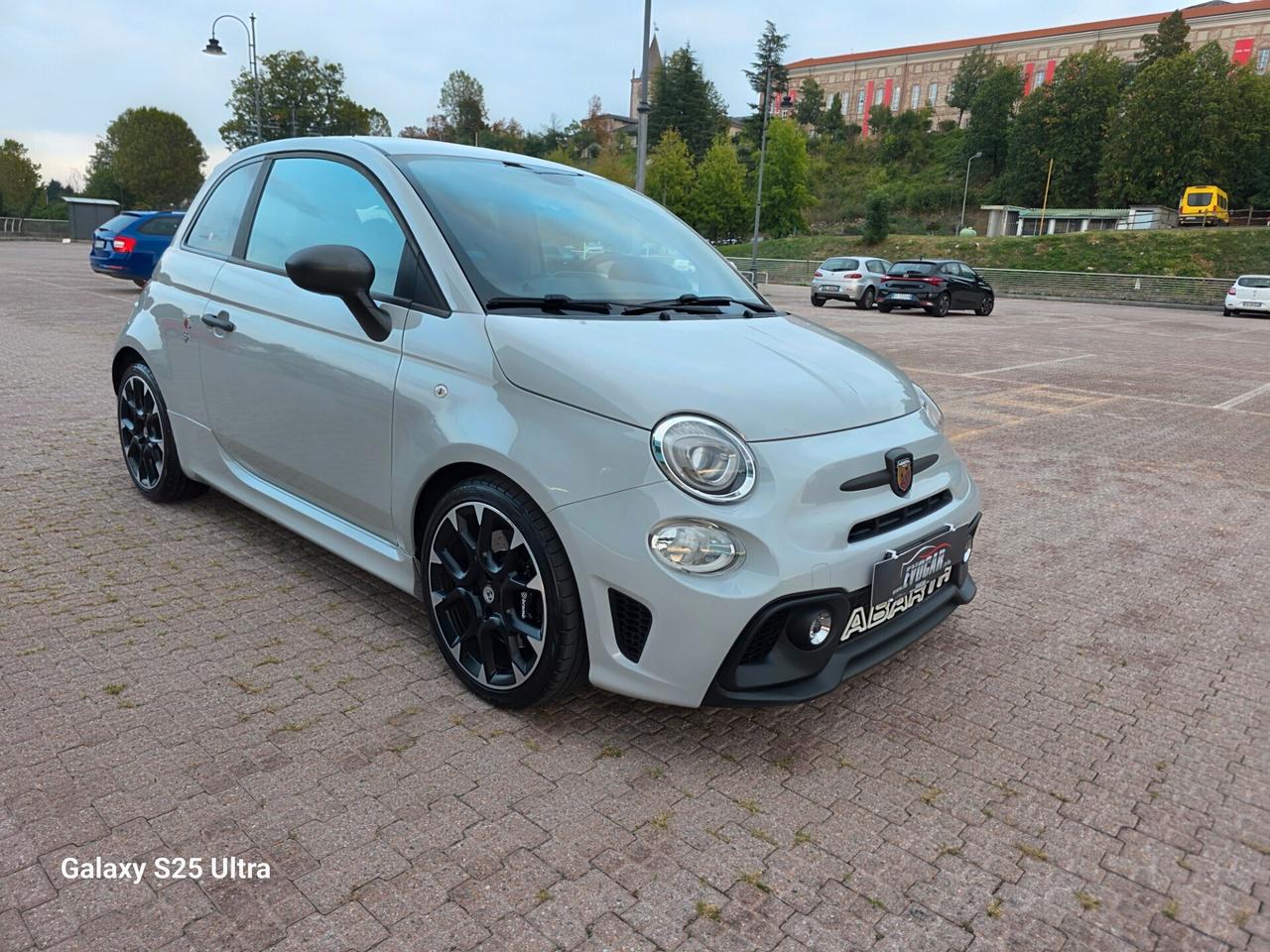 595 180 CV Competizione valutiamo usato