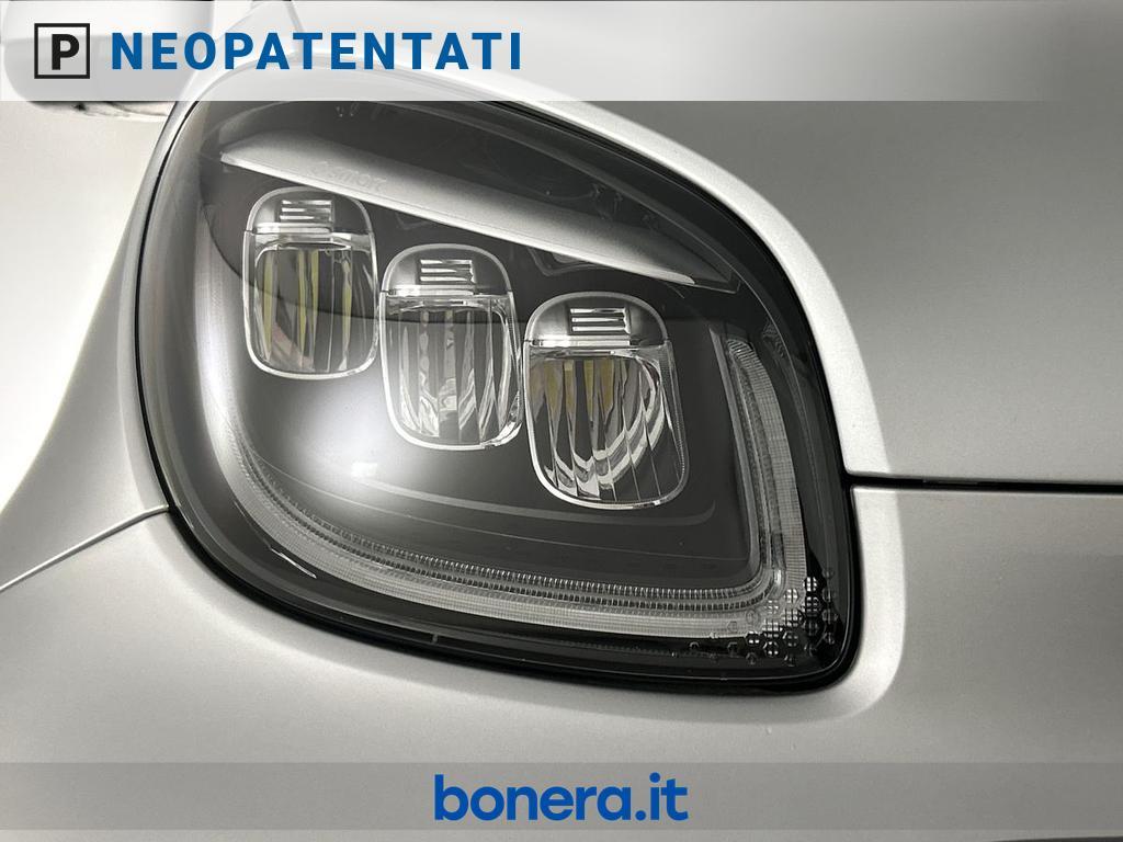 Smart fortwo 22kW EQ mattrunner