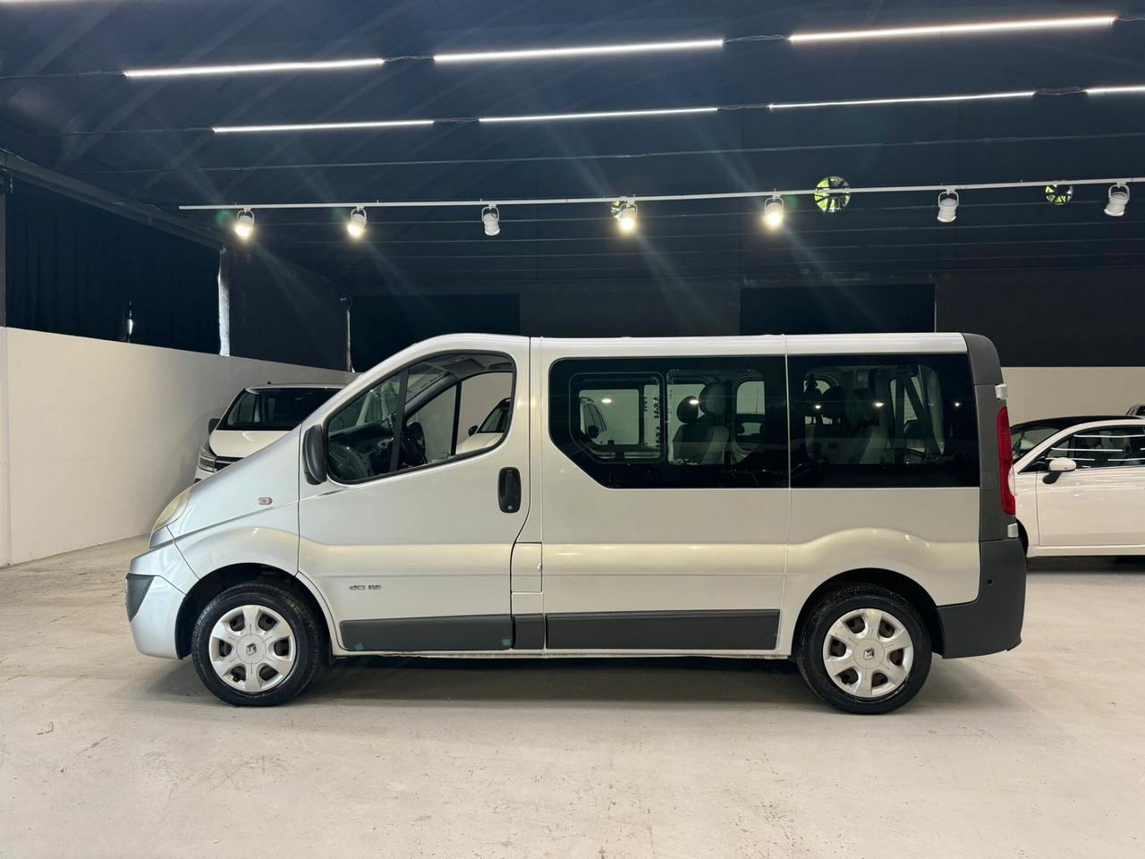 Renault Trafic 9 POSTI
