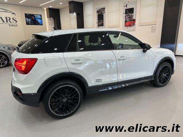 AUDI Q2 30 TDI S tronic Identity Black