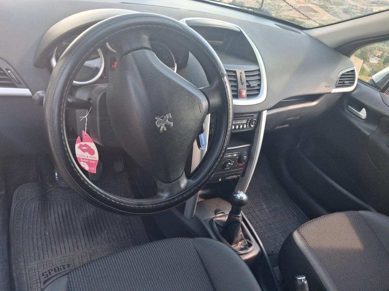 Peugeot 207 1.4 HDi 70CV 5p. Sweet Years
