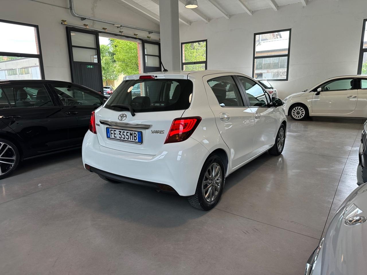 Toyota Yaris 1.4 D-4D 5 porte Lounge