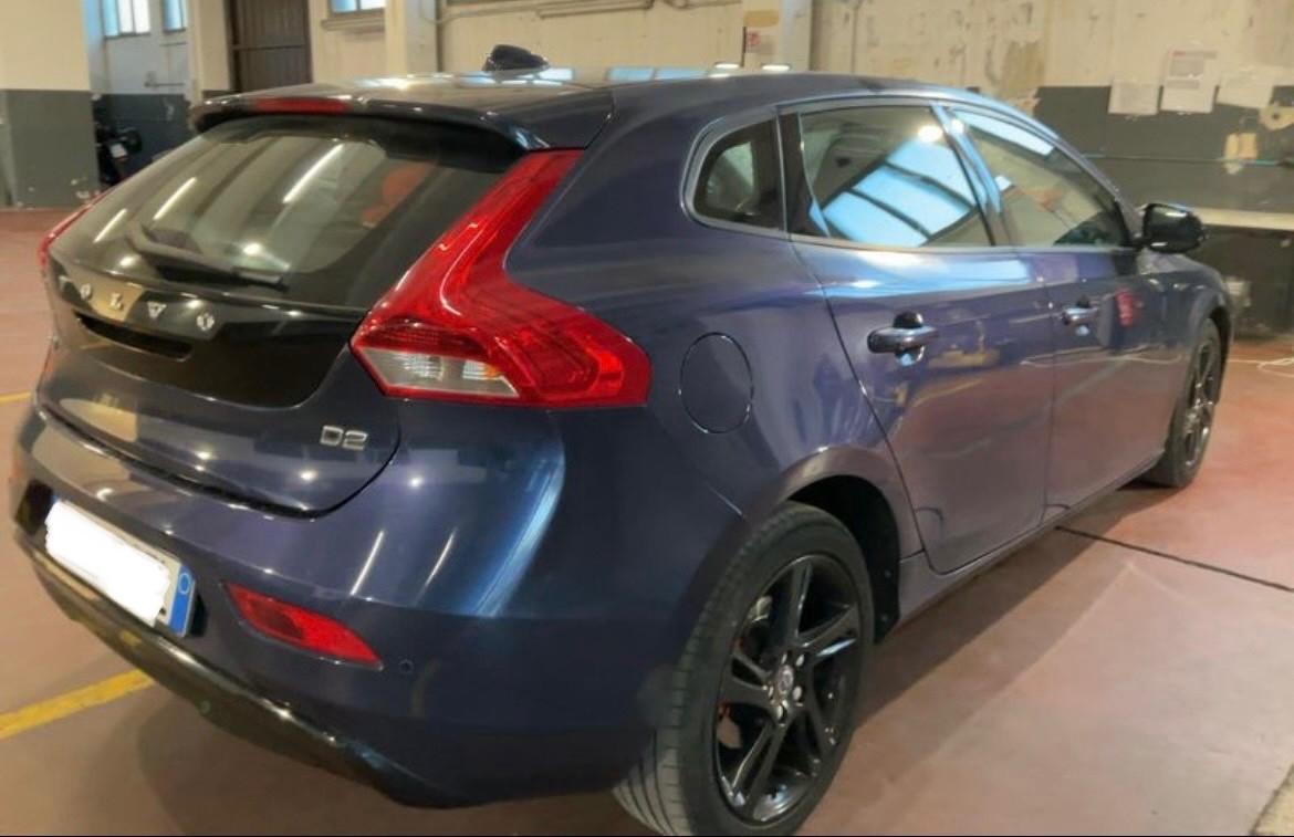 Volvo V40 D2 1.6 Diesel - 2016