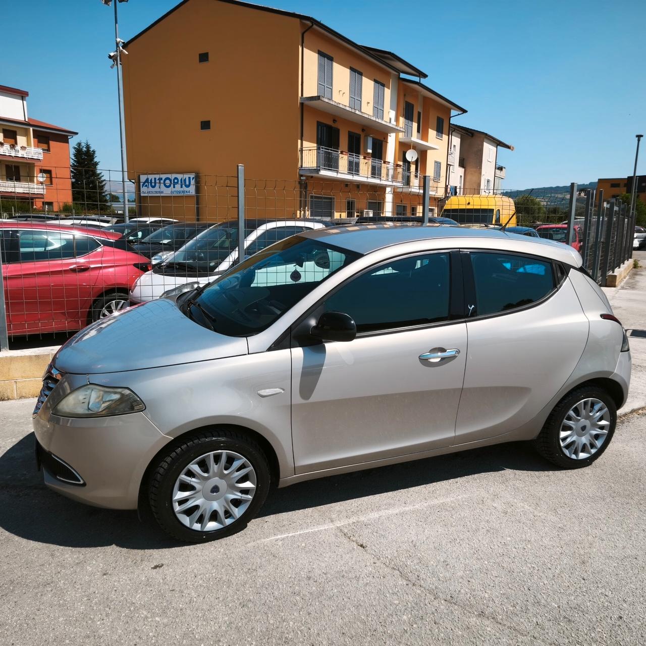 Lancia Ypsilon 1.3 MJT 16V 95 CV 5 porte S&S Gold