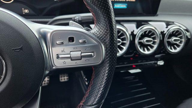 MERCEDES-BENZ A 200 Premium Amg PERMUTE UNICOPROPRIETARIO