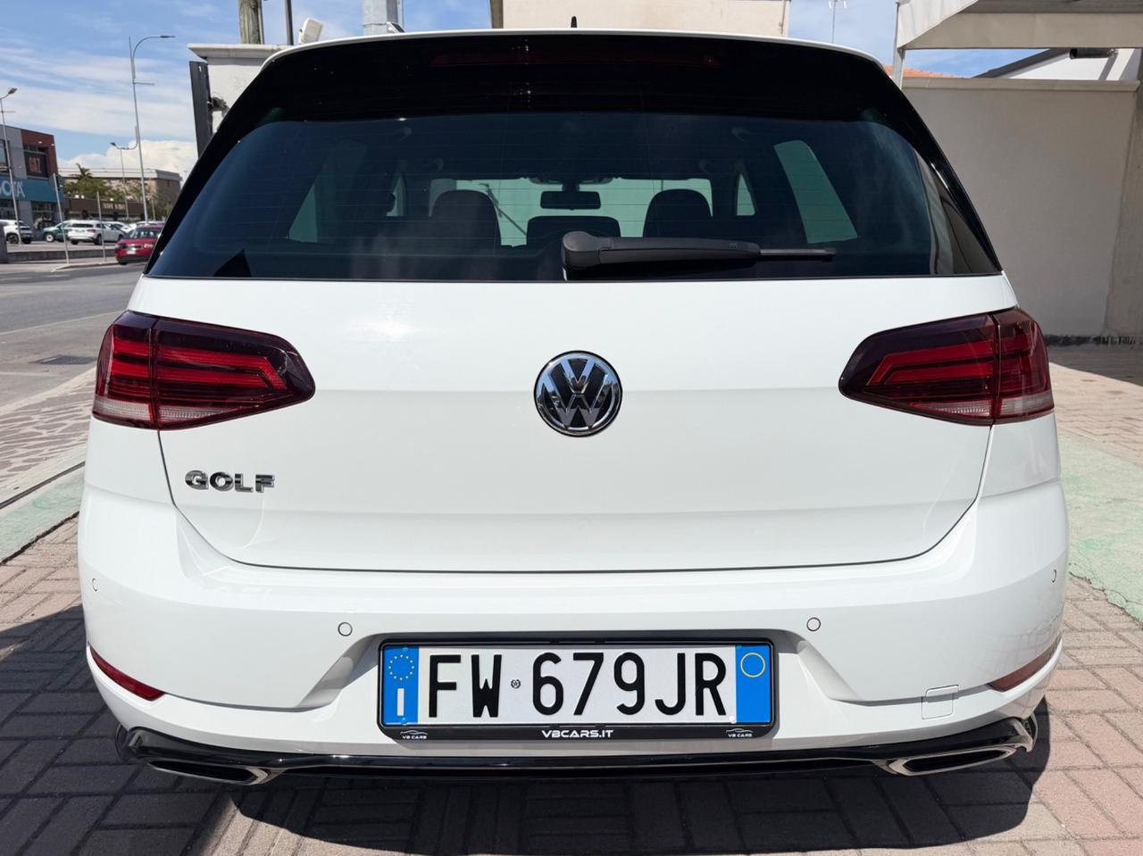 Volkswagen Golf 1.6 TDI R-Line - GARANZIA