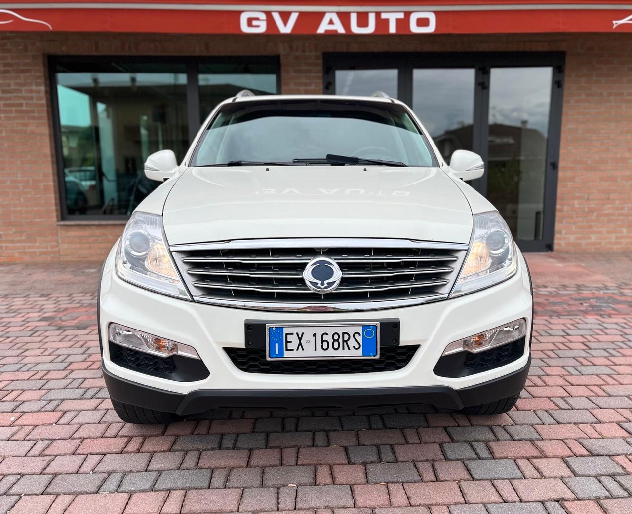 Ssangyong Rexton W 2.0 Xdi 4WD
