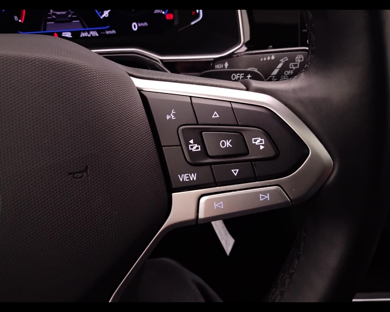 VOLKSWAGEN Taigo - Taigo 1.0 tsi R-Line 115cv dsg