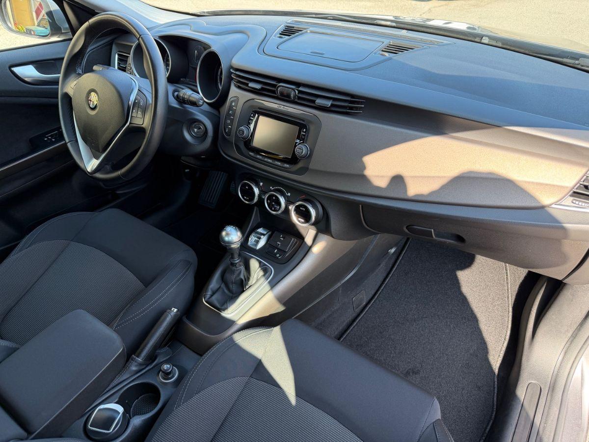 ALFA ROMEO - Giulietta - 2.0 JTDm-2 150 CV Distinctive #UNICOPROPRIETARIO