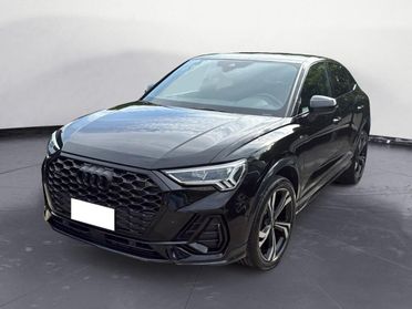 Audi Q3 40 2.0 TDI Identity Black quattro S tronic