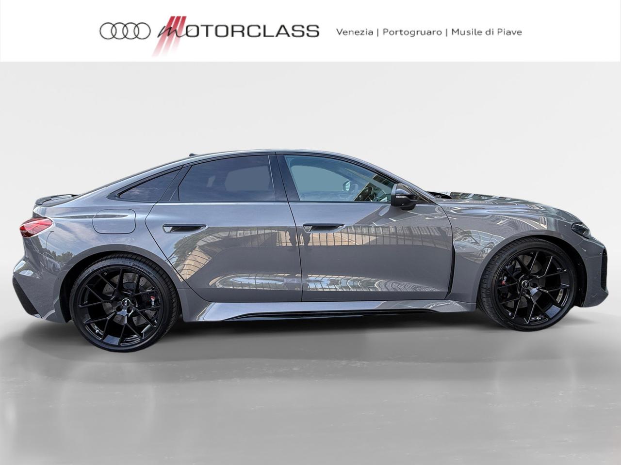 Audi RS5 berlina 2.9 v6 phev 639cv performance tiptronic