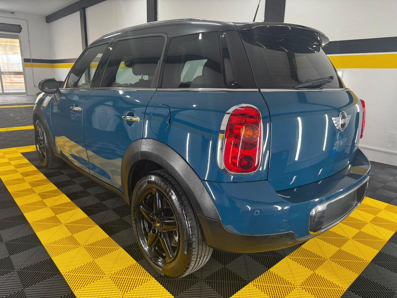 Mini Cooper Countryman 1.6 One D