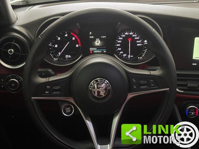 ALFA ROMEO Giulia 2.2 Turbodiesel 160 CV AT8 KM CERT, PELLE, LED.