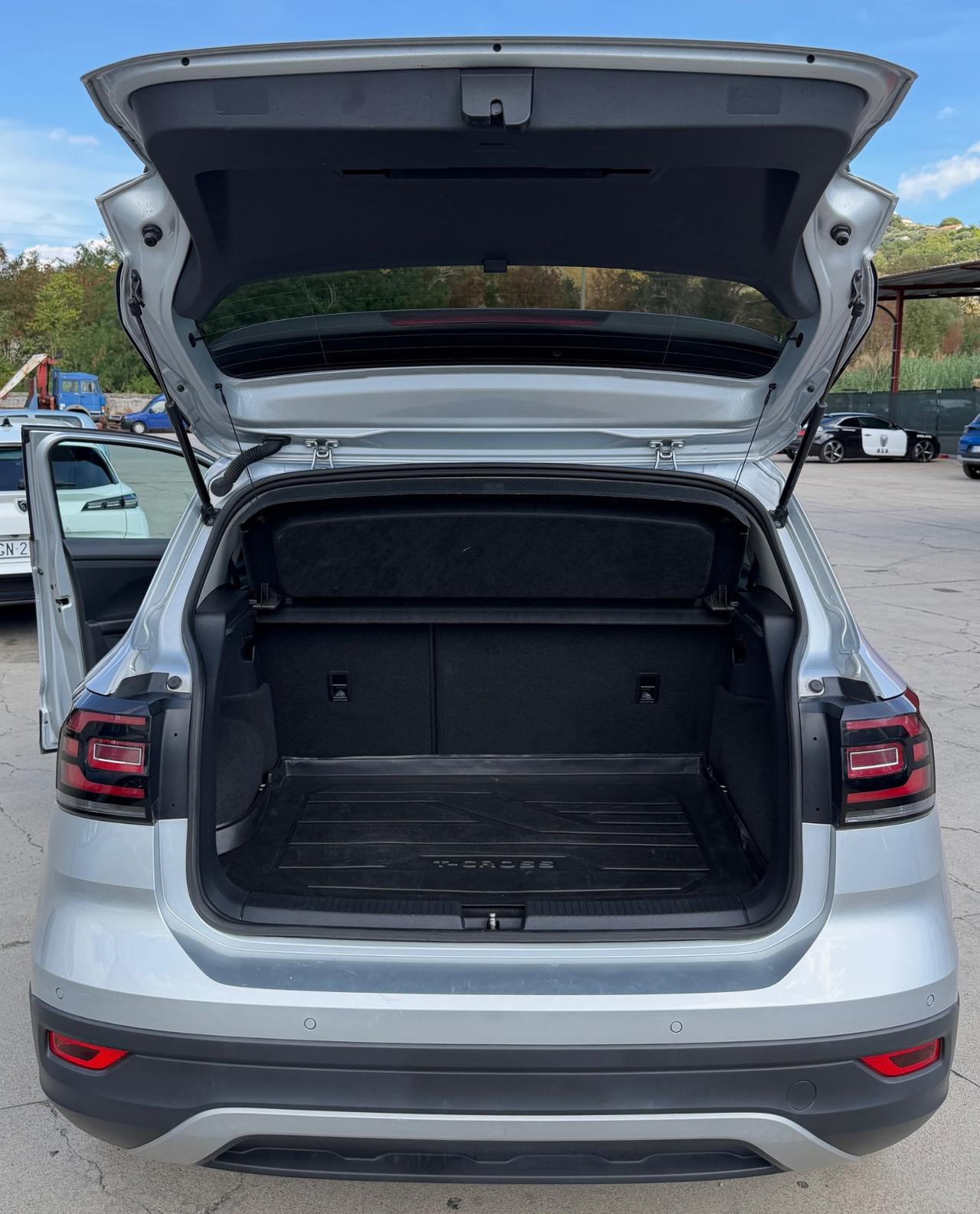 Volkswagen T-Cross 1.6 TDI 95CV DSG SCR Advanced BMT