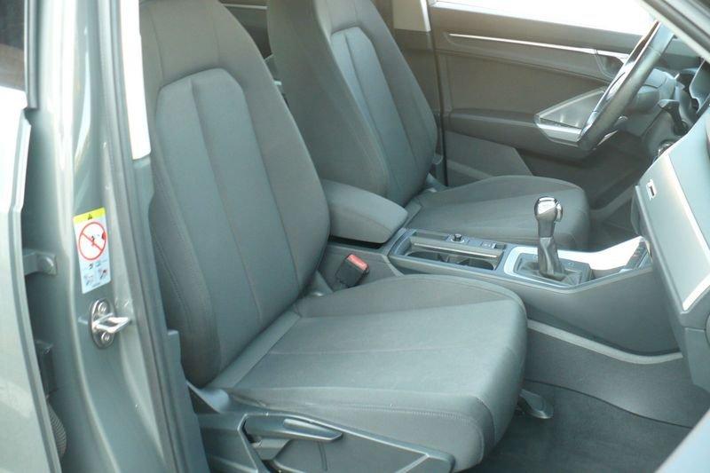 Audi Q3 Q3 35 TDI S tronic Business Advanced