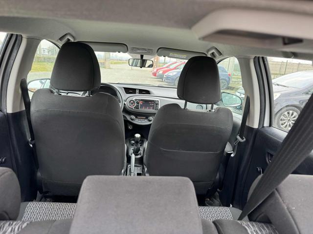 TOYOTA Yaris 1.0 5 porte Lounge