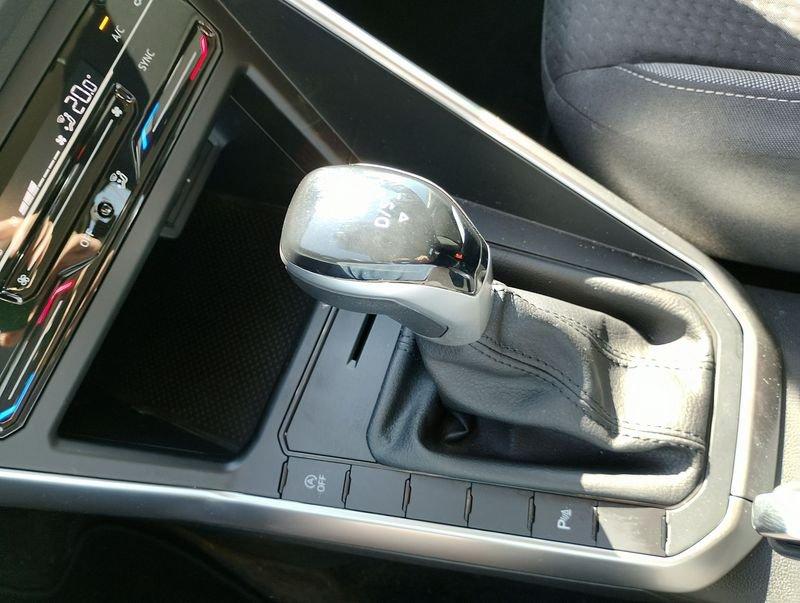 Volkswagen Polo 1.0 TSI DSG Style