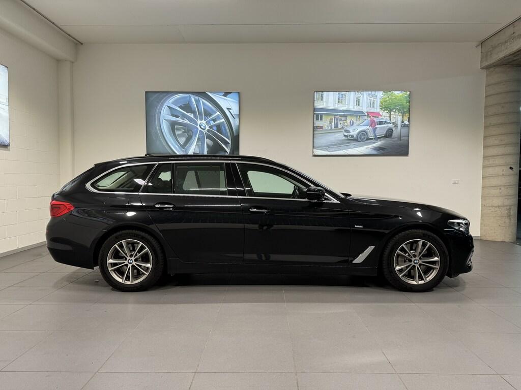 BMW Serie 5 Touring 530 d Luxury xDrive Steptronic