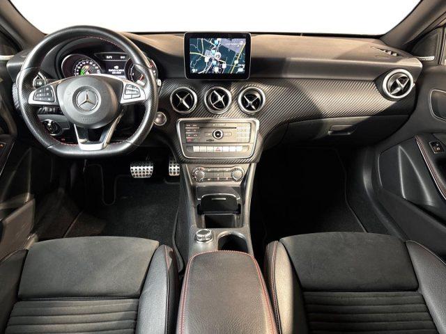 MERCEDES-BENZ A 200 d Automatic 4Matic Premium