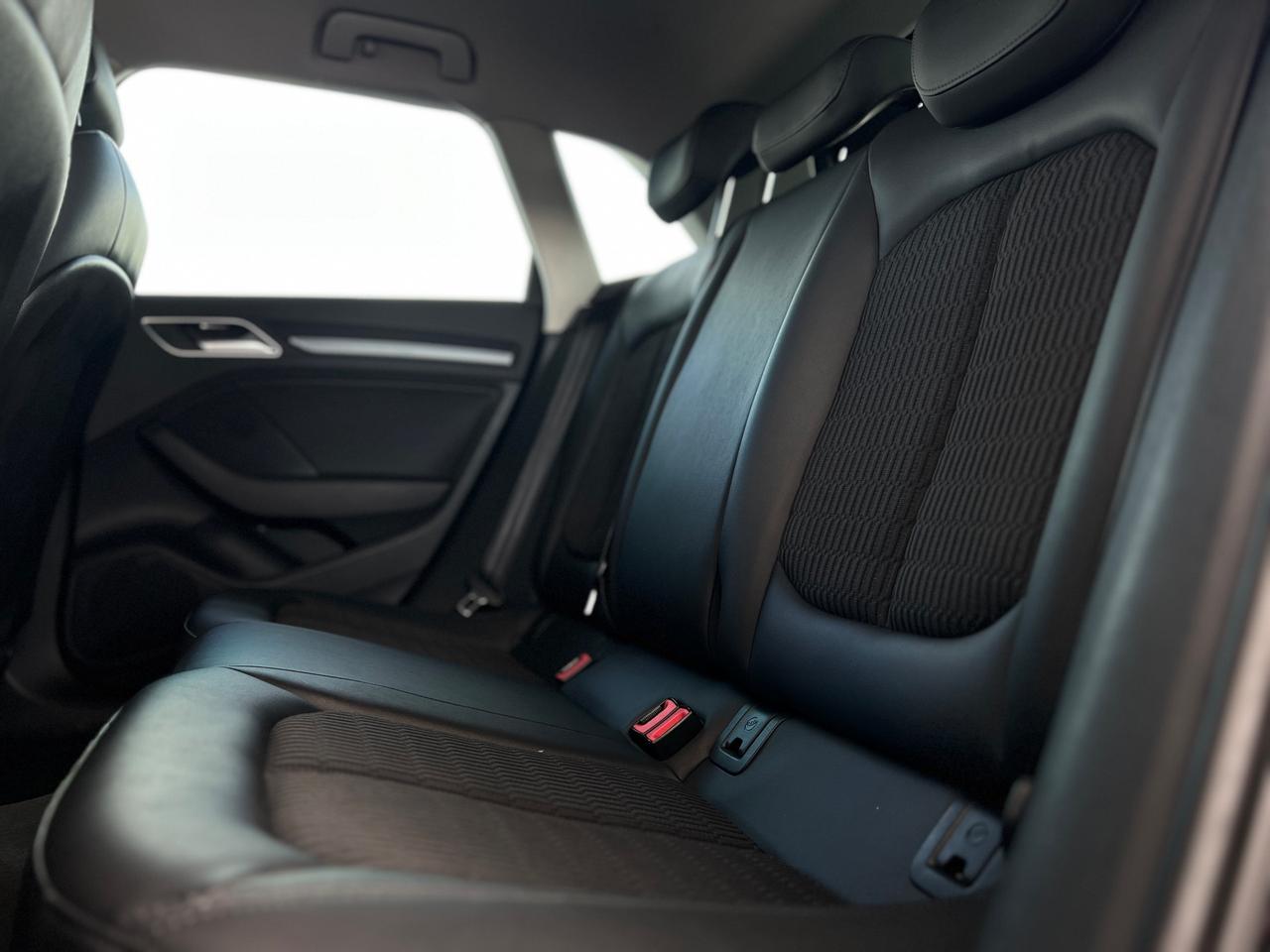 Audi A3 2.0 TDI Attraction 150 Cv PELLE