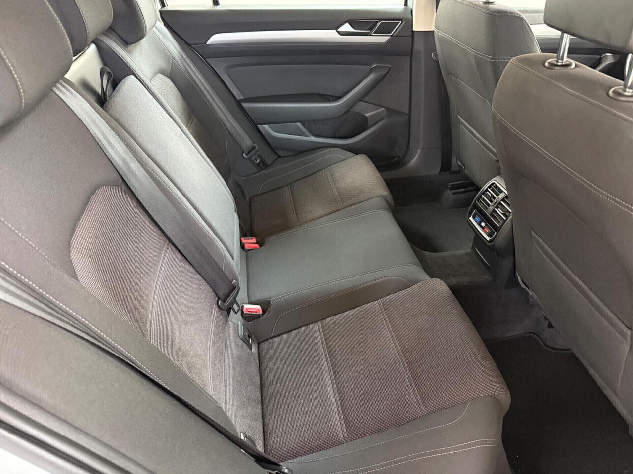 Volkswagen Passat Variant 1.6 TDI 120Cv - 2017